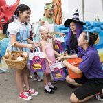 Spooktacular trick or treating (002)