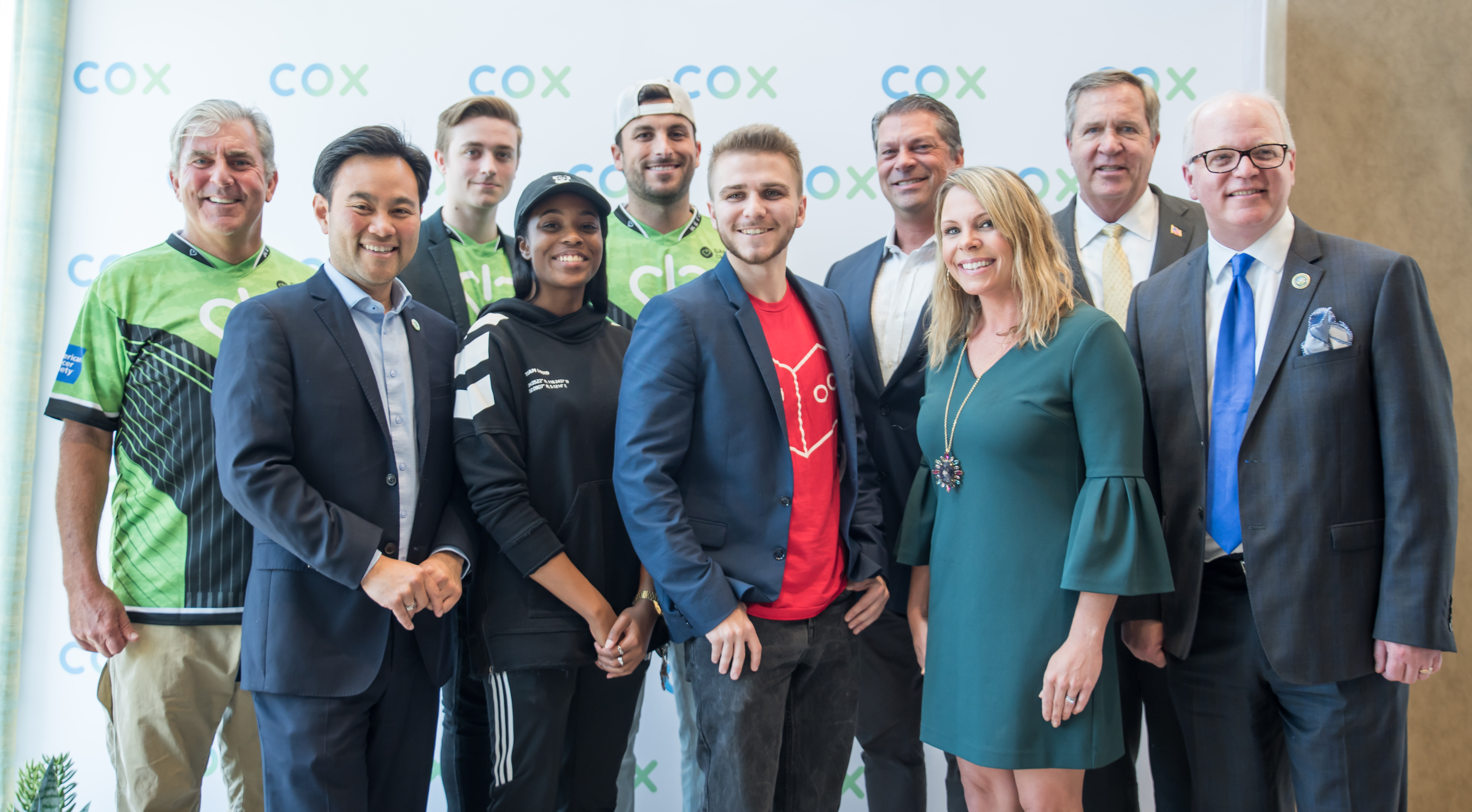 Cox Communications Celebrates Gigabit Speeds in OC and Supports GameChanger Charity
