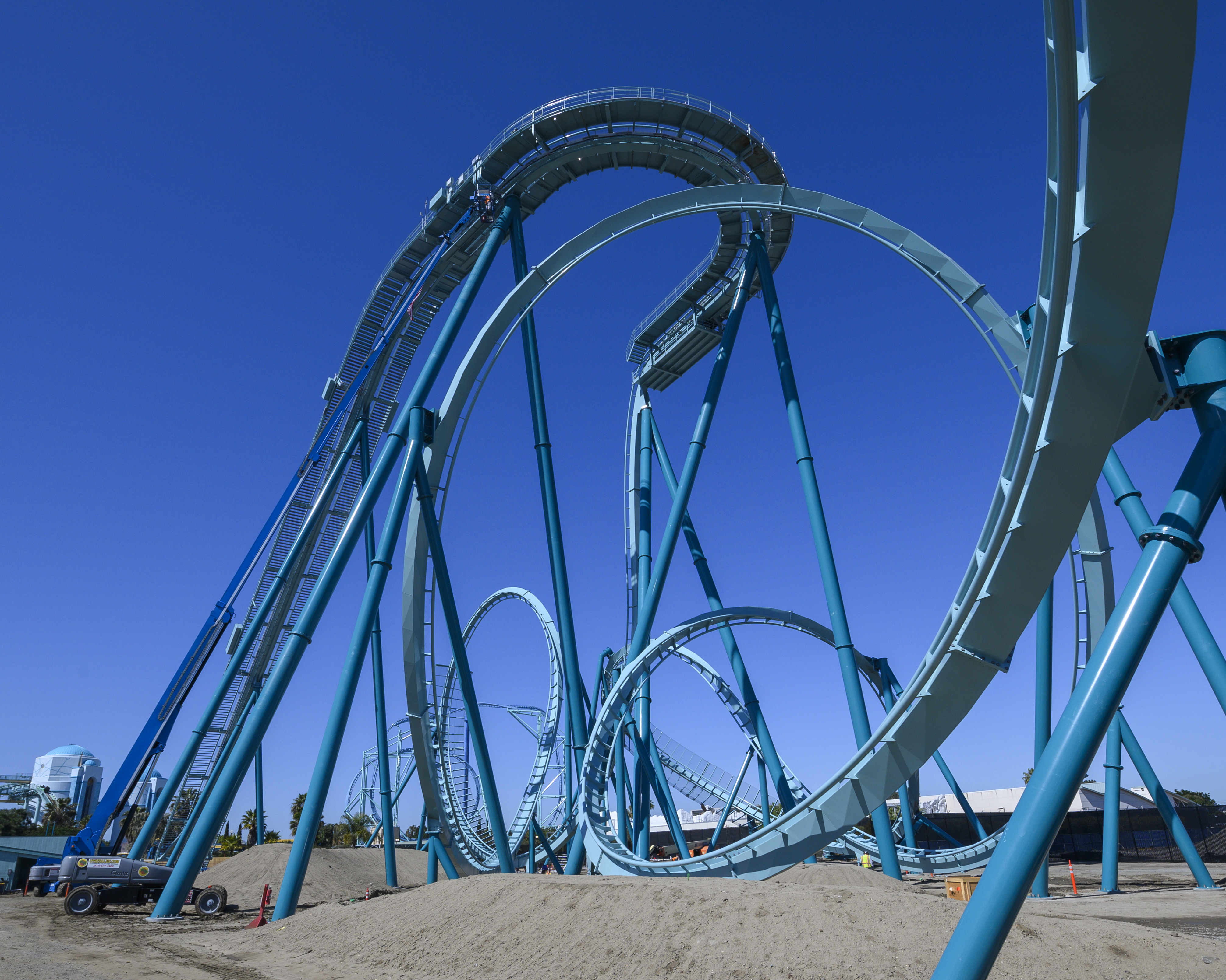 SeaWorld unveils ‘Emperor’ car for the first time