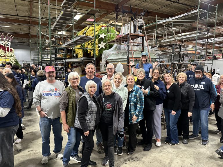 Volunteers Help Bring Award-Winning Elks U.S.A. Float to Life at the 2026 Rose Parade