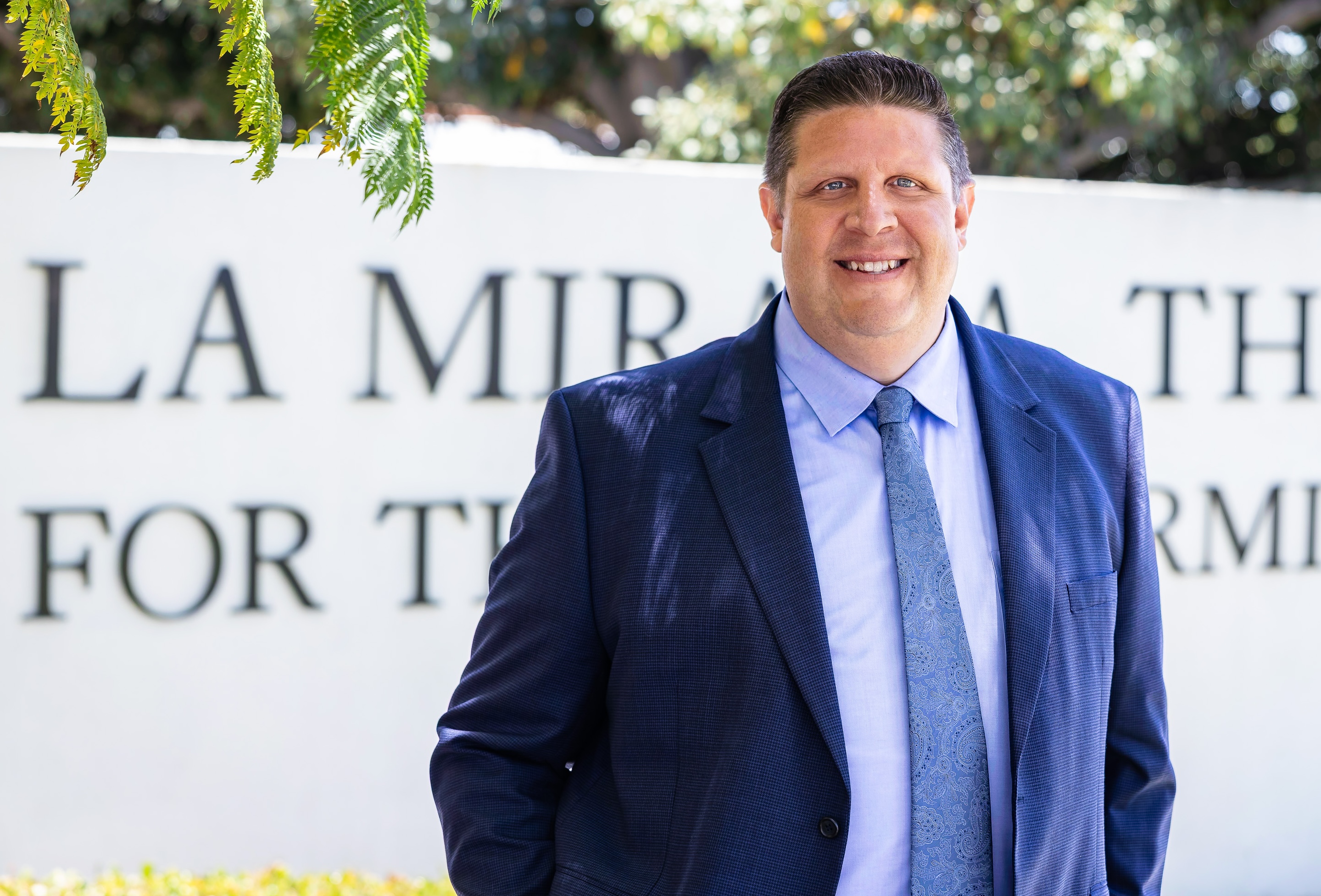 LA MIRADA THEATRE FOR THE PERFORMING ARTS   APPOINTS JASON DAUNTER AS ITS  NEW THEATRE DIRECTOR 